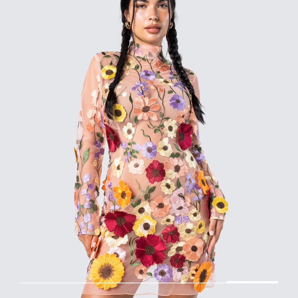 Finesse Flora Flower Mini Dress